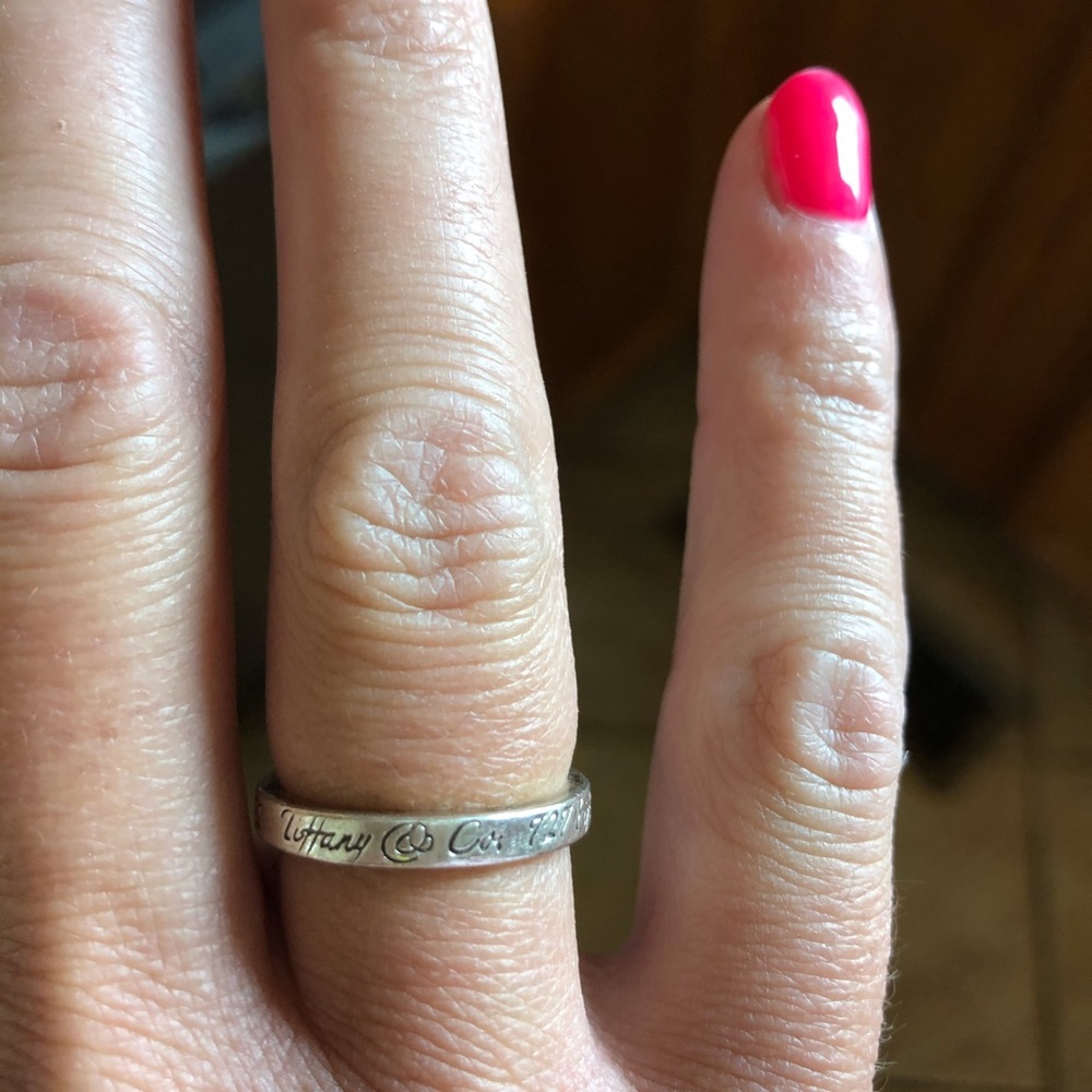 Tiffany logo and address ring